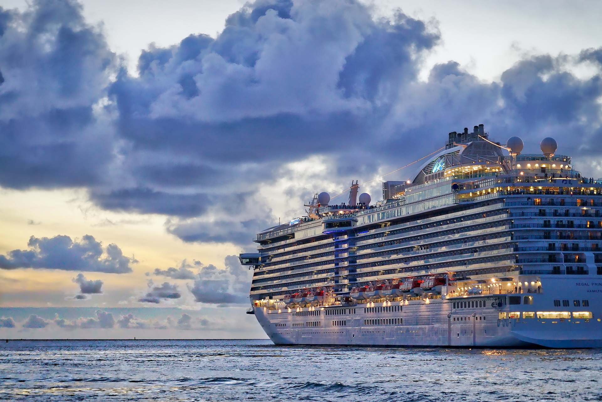 can-you-sue-a-cruise-line-laws101