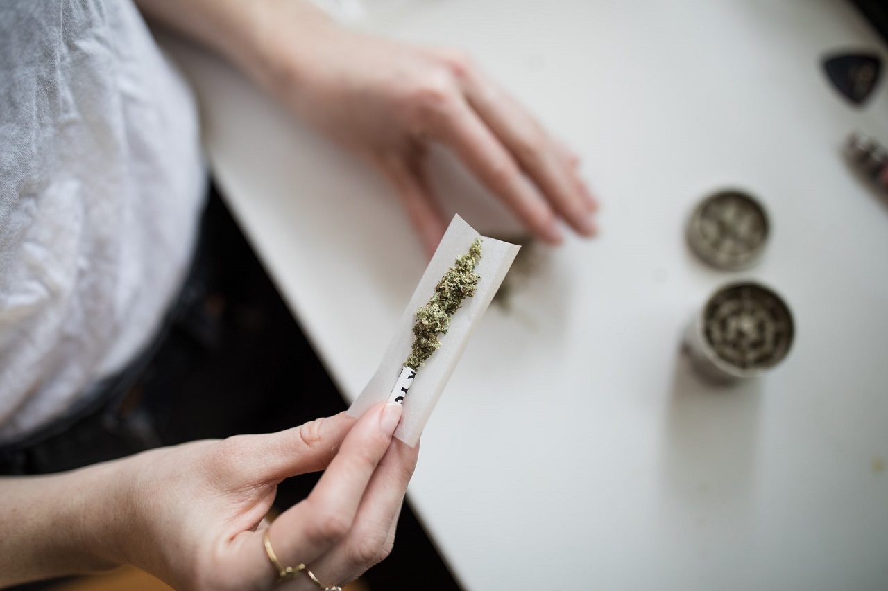 women make cannabis joint